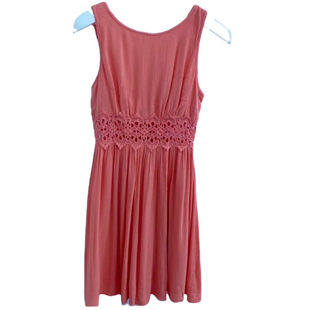 Forever 21 | Embroidered Eyelet Coral Dress